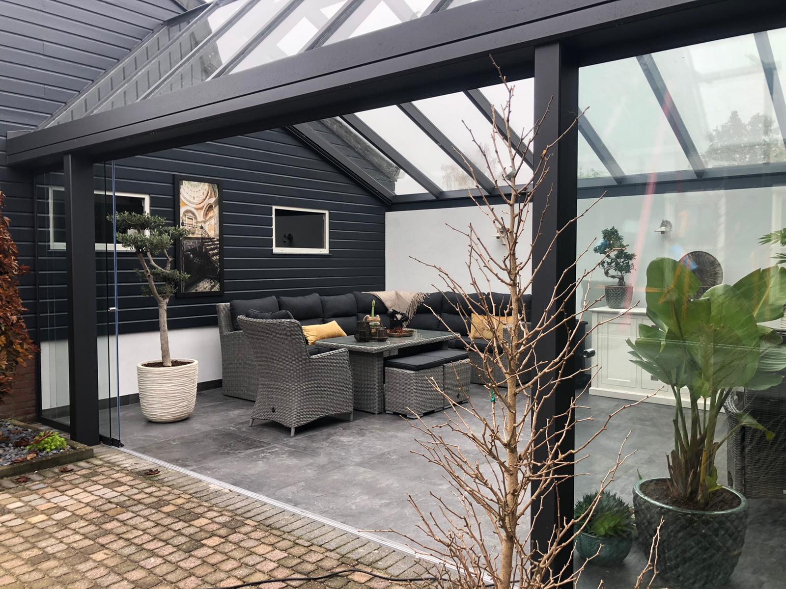 Waarom een TH Tuinkamer zadeldak schuifwand