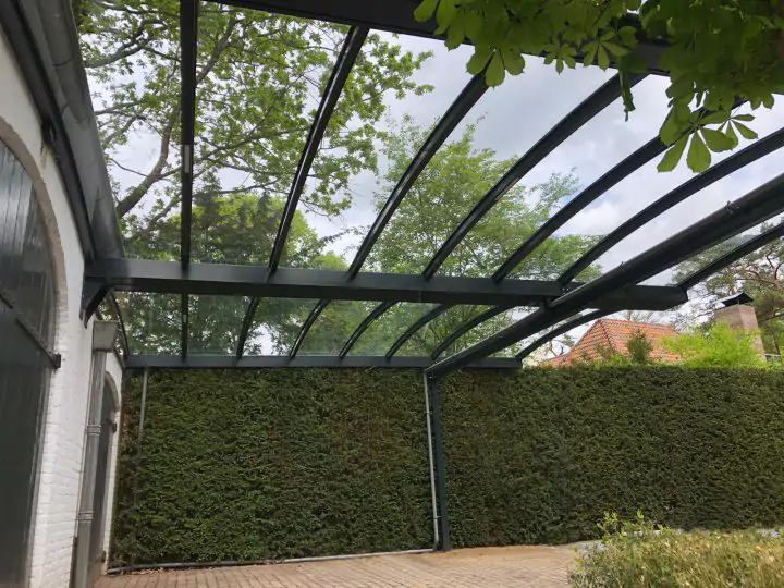 Dubbele met glas gebogen aluminium carport kopen zonder condens onder carport