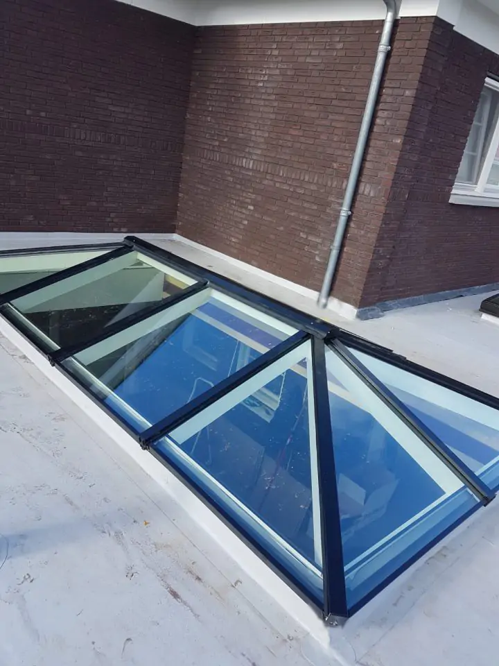 Lichtstraat zadeldak wolfseinden