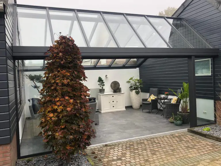 Tuinkamer_zadeldak_schuifwand