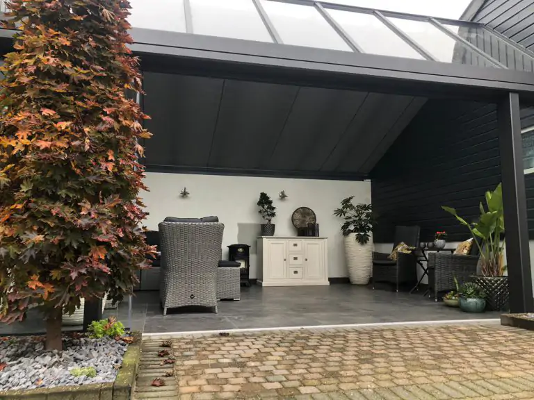 Tuinkamer_zadeldak_schuifwand