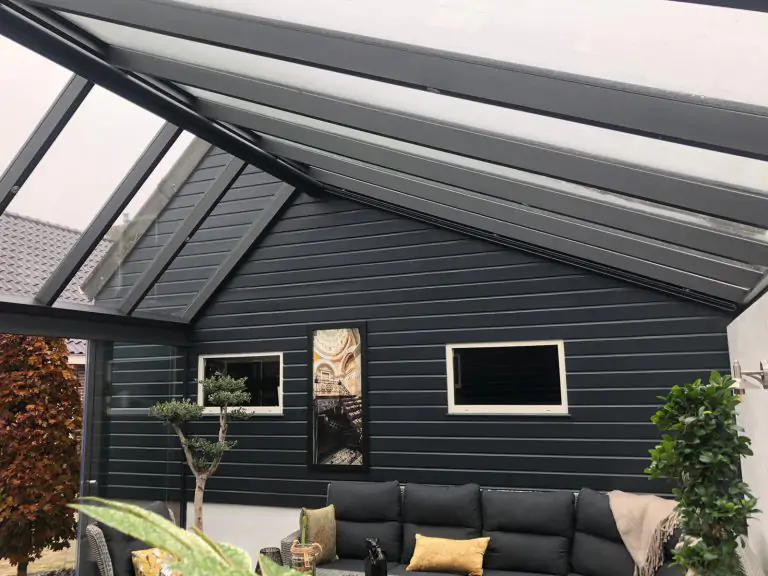 Tuinkamer_zadeldak_schuifwand